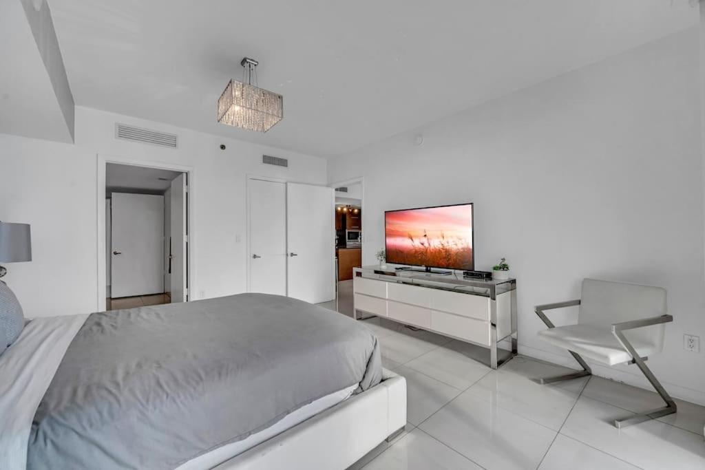 Luxury 1Br Condo W Icon Brickell-Freespa Miami Exterior photo